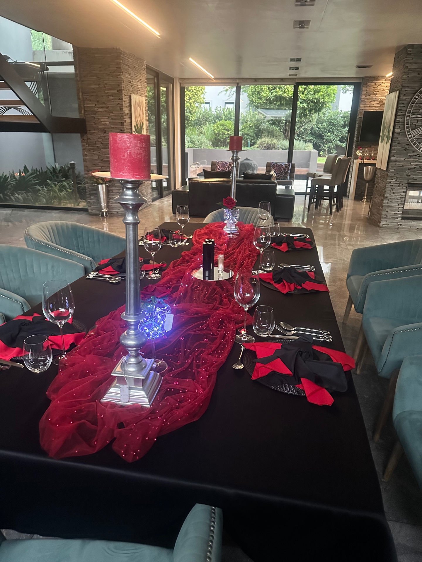 The Dinner Experience